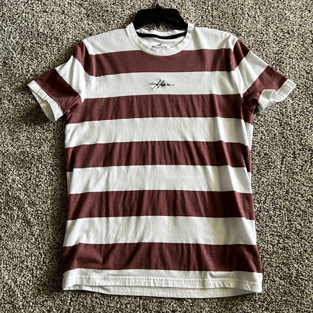 Hollister mens tshirt Medium LIKE NEW!